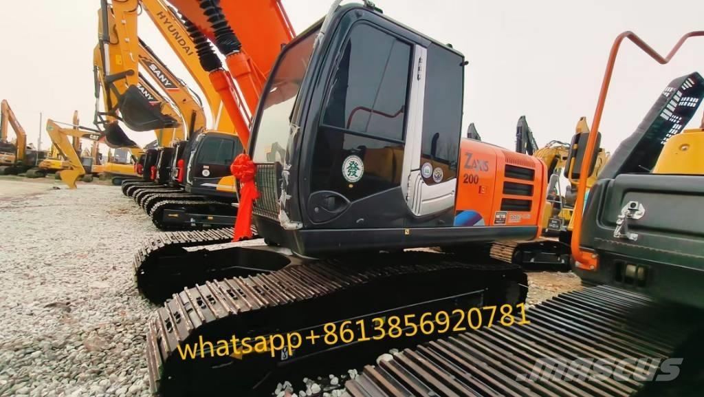 Hitachi ZX 200 حفارات زحافة
