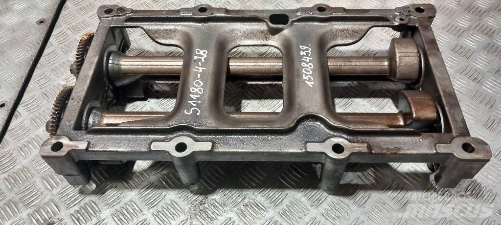 Scania P 360.    1508439 محركات