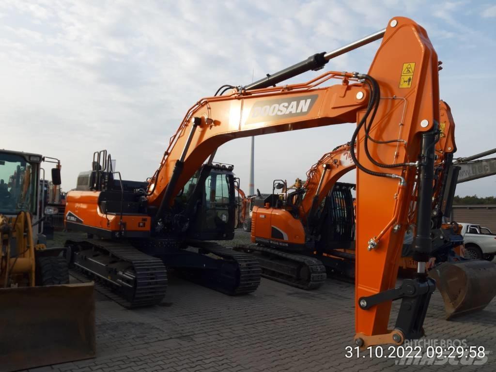 Doosan DX 300 NLC-7 حفارات زحافة