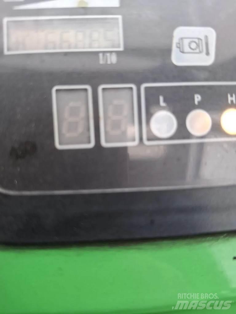 Cesab Mak400AC شاحنات ذات رافعات شوكية تعمل بالكهرباء