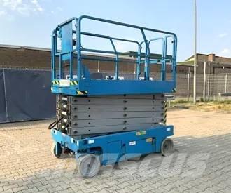 Genie GS 4047 رافعات مقصية الشكل