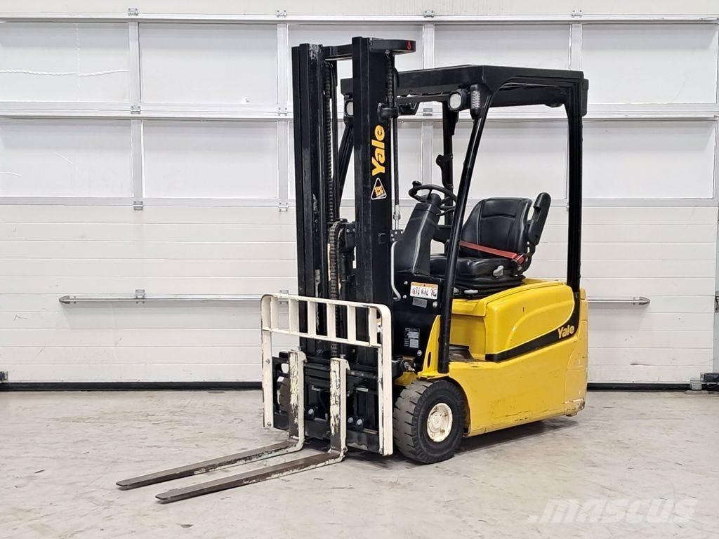 Yale ERP16VT SWB شاحنات ذات رافعات شوكية تعمل بالكهرباء