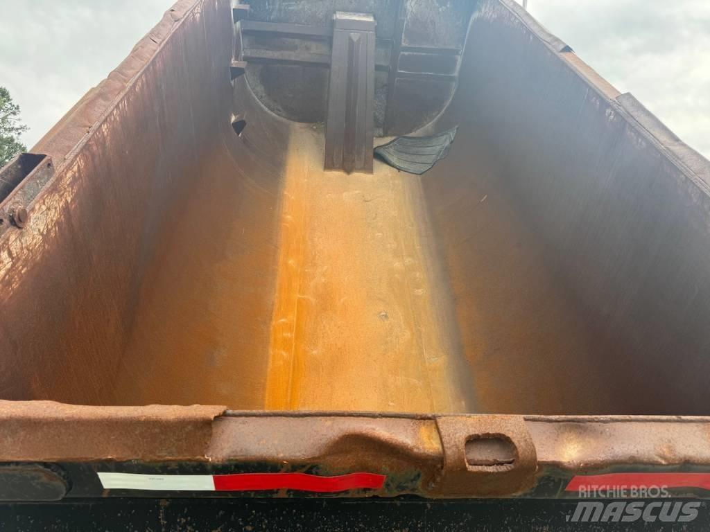 Mack Granite CTP 713 شاحنات قلابة