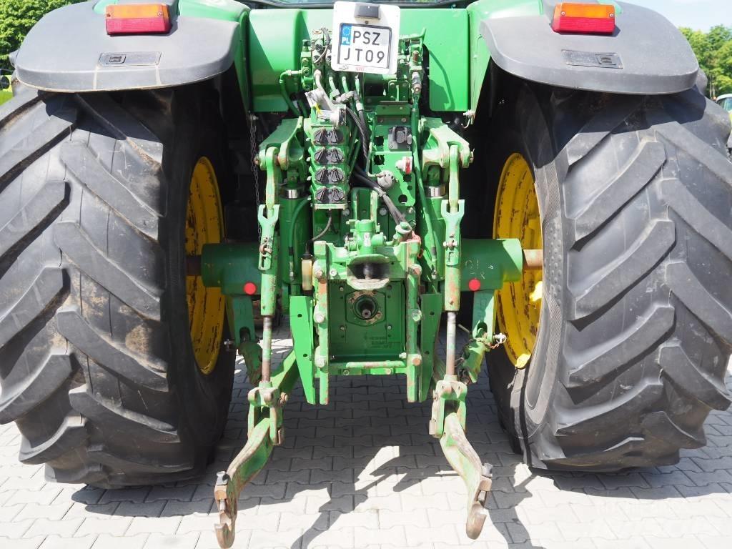 John Deere 7930 الجرارات