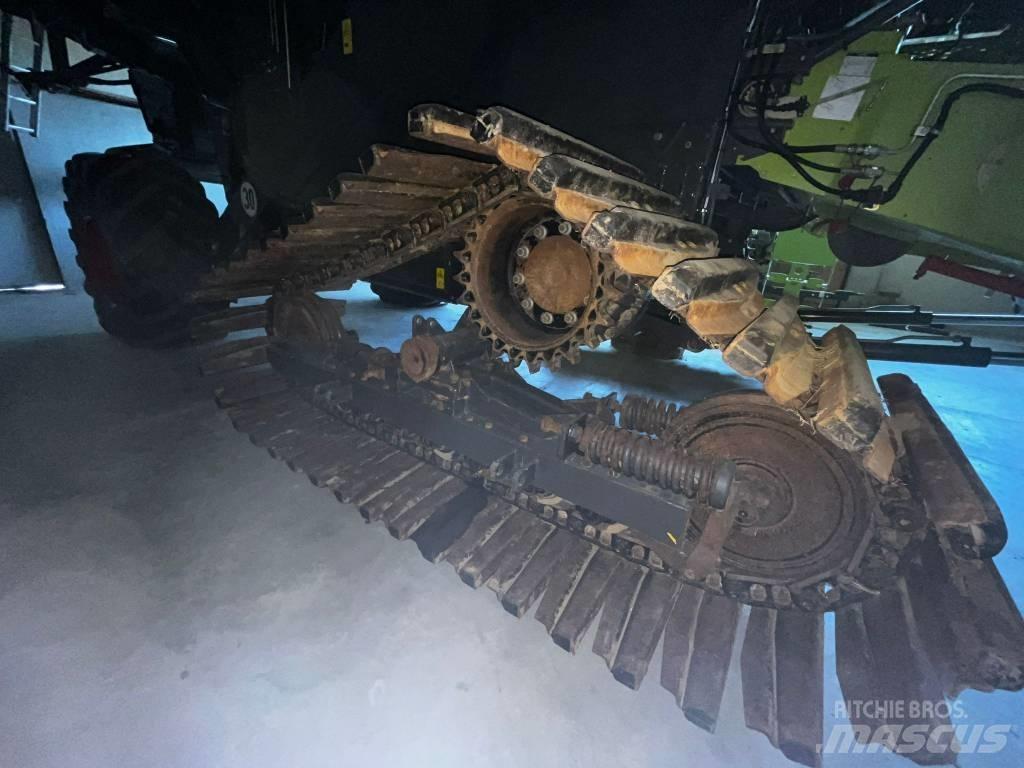 CLAAS LEXION 750 ACR حصادات