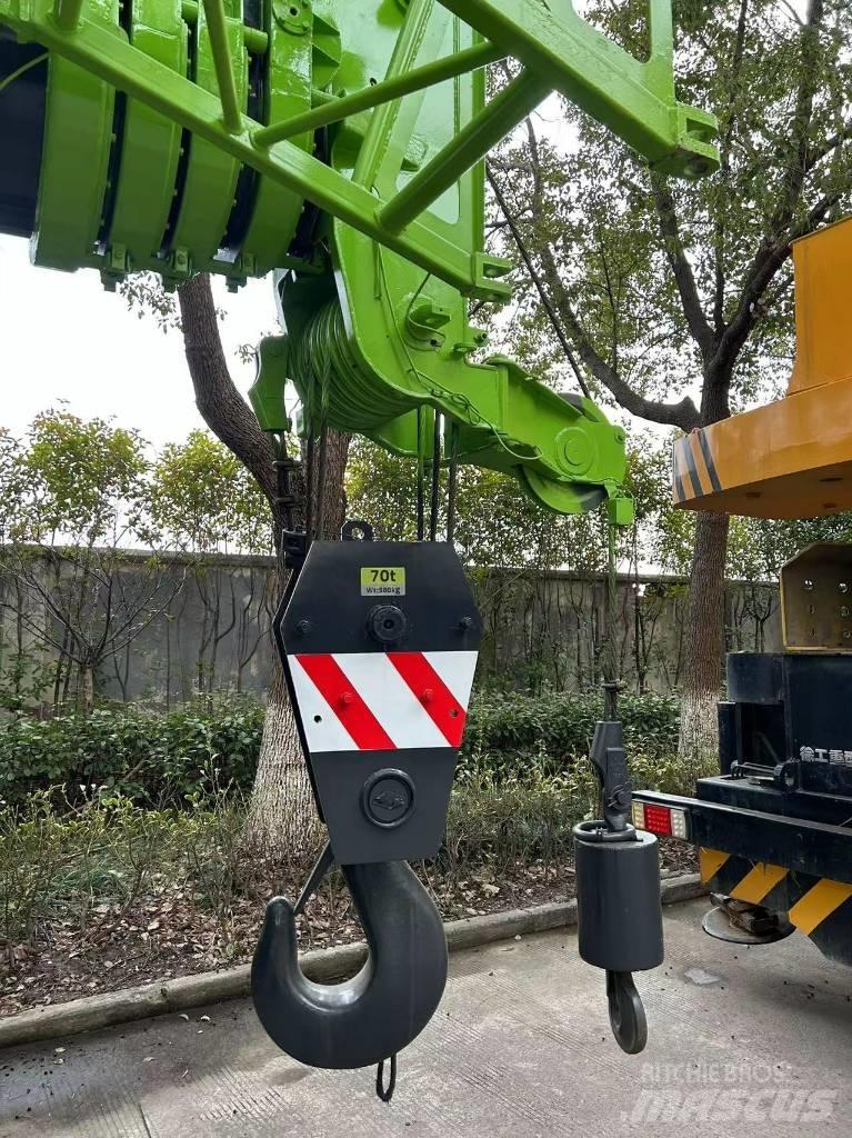 Zoomlion ZTC 700 V رافعات صالحة لكل أنواع الطرق