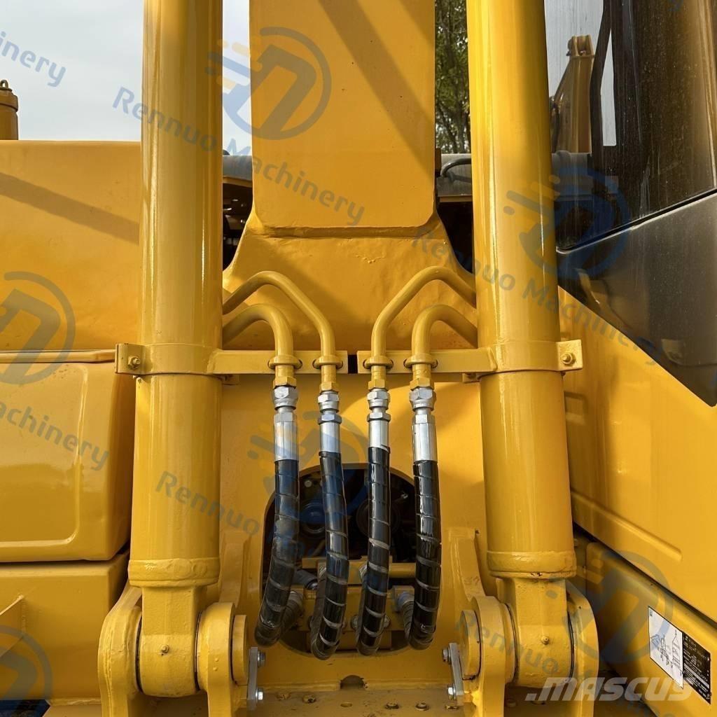 Komatsu PC 160 حفارات زحافة
