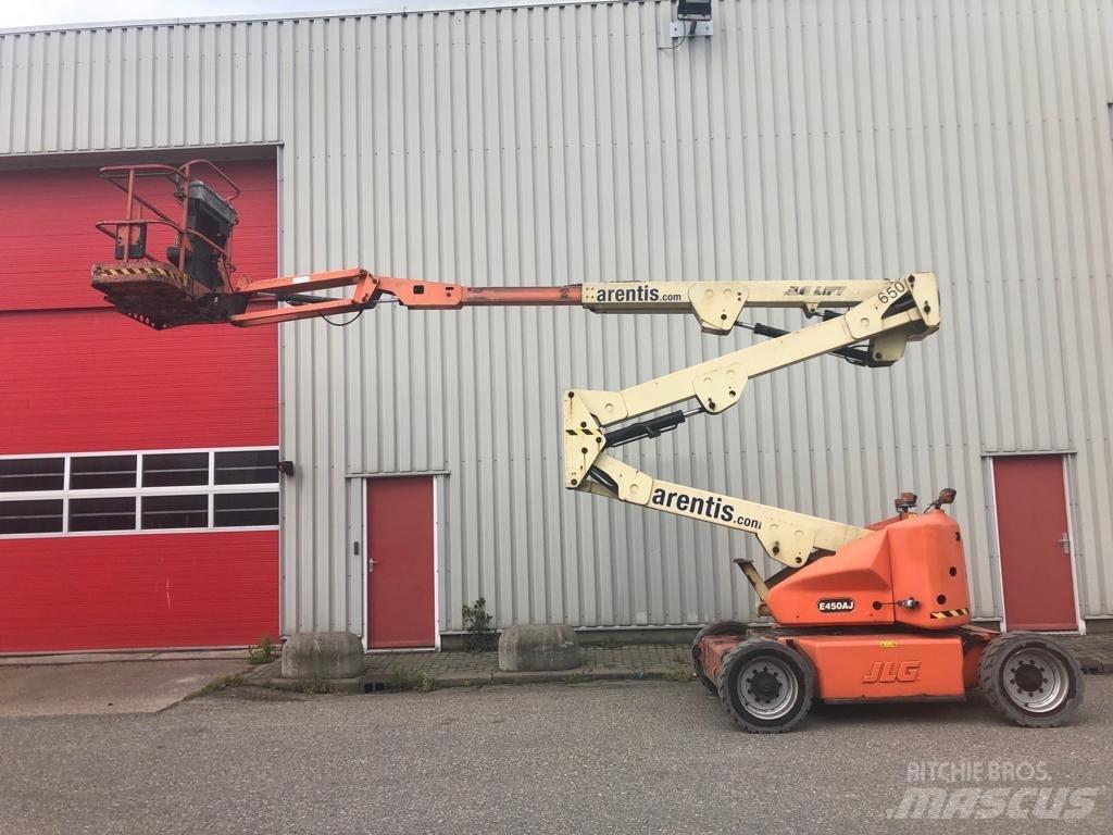 JLG E 450 AJ رافعات سلة مفصلية