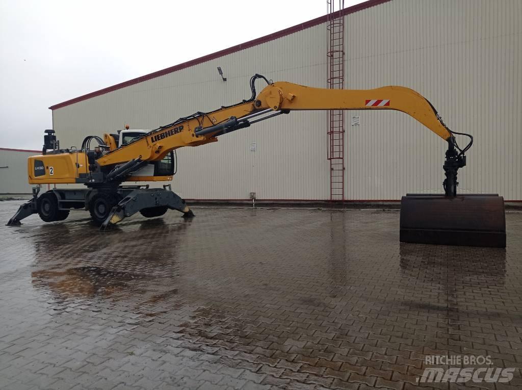 Liebherr LH 30 M مناولات المخلفات / مناولات صناعية