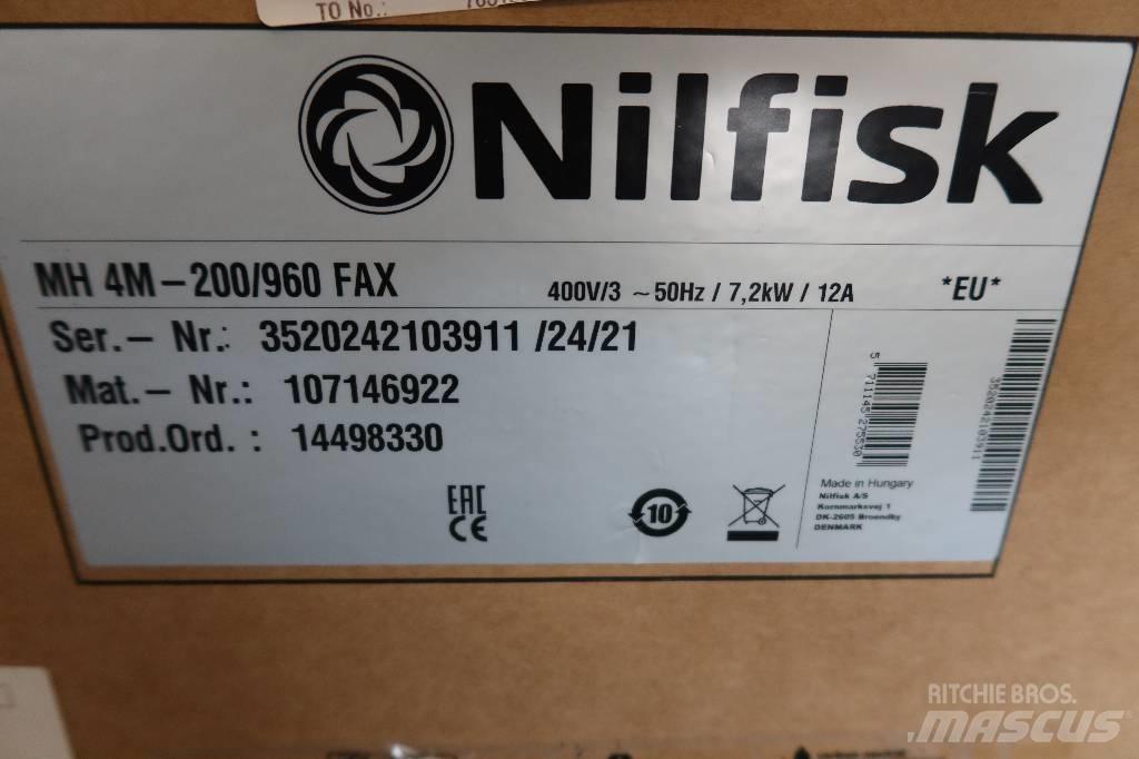 Nilfisk MH 4M معدات الغسل بالضغط الخفيف