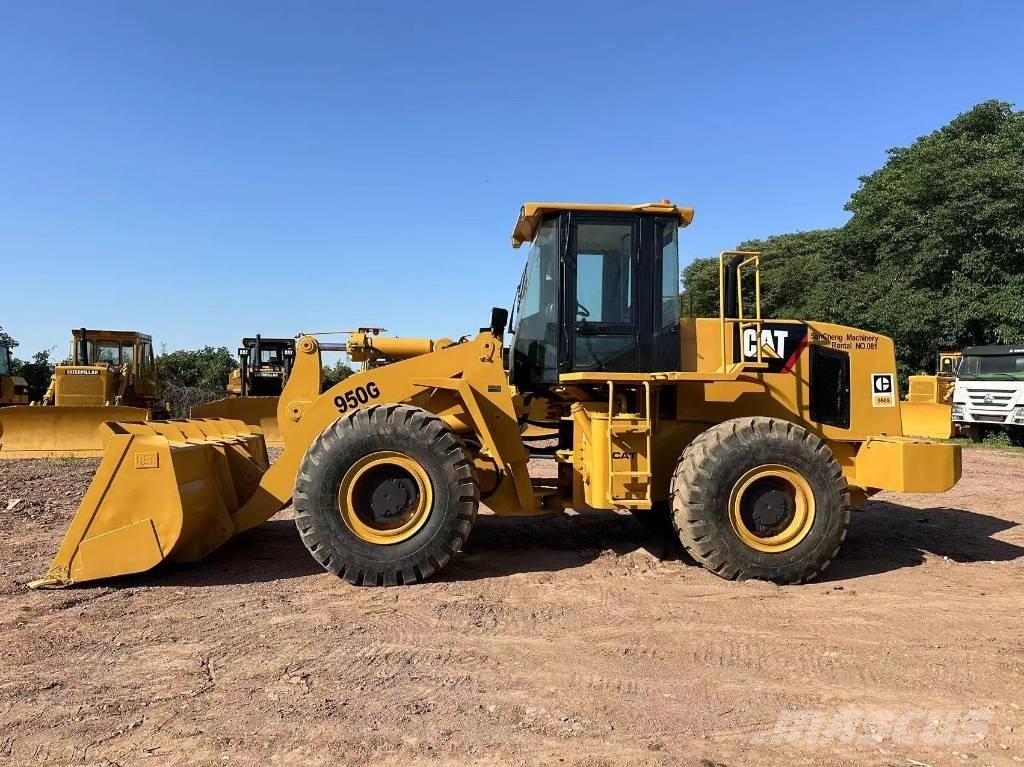 CAT 950 G لوادر بعجل
