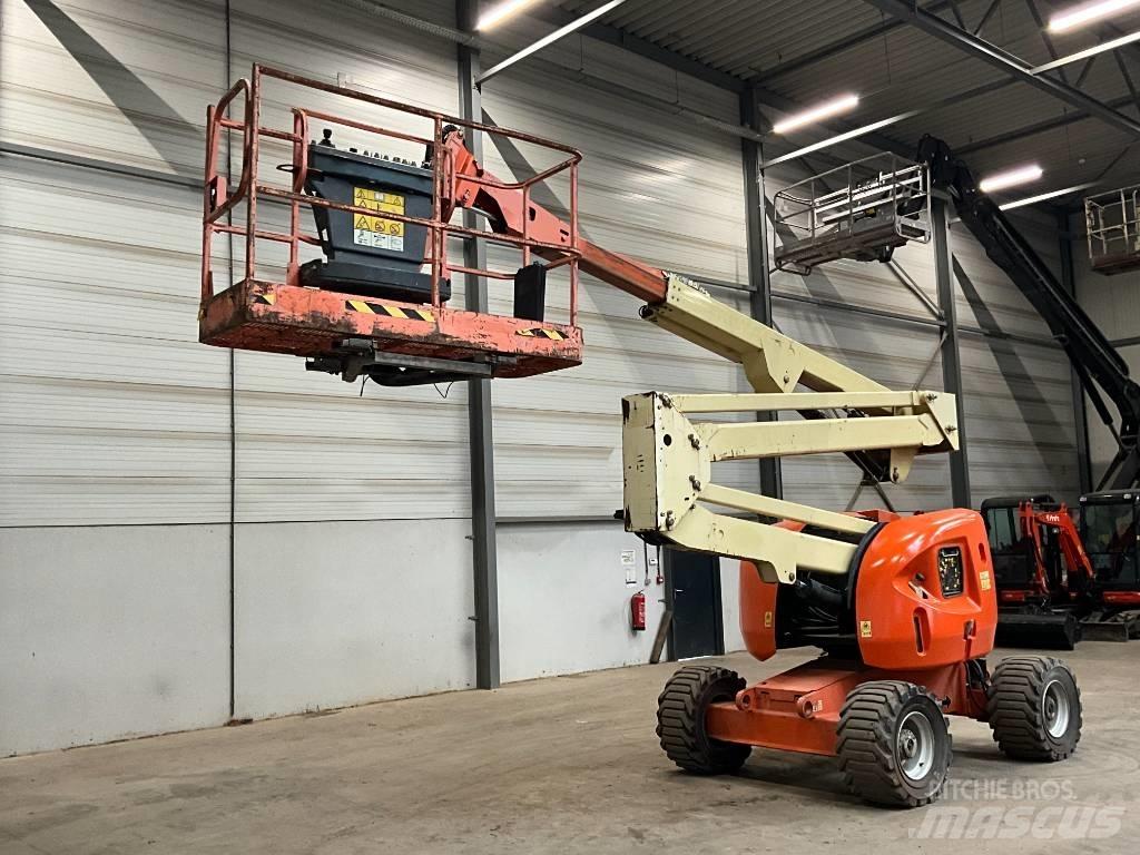 JLG 450 AJ رافعات سلة مفصلية