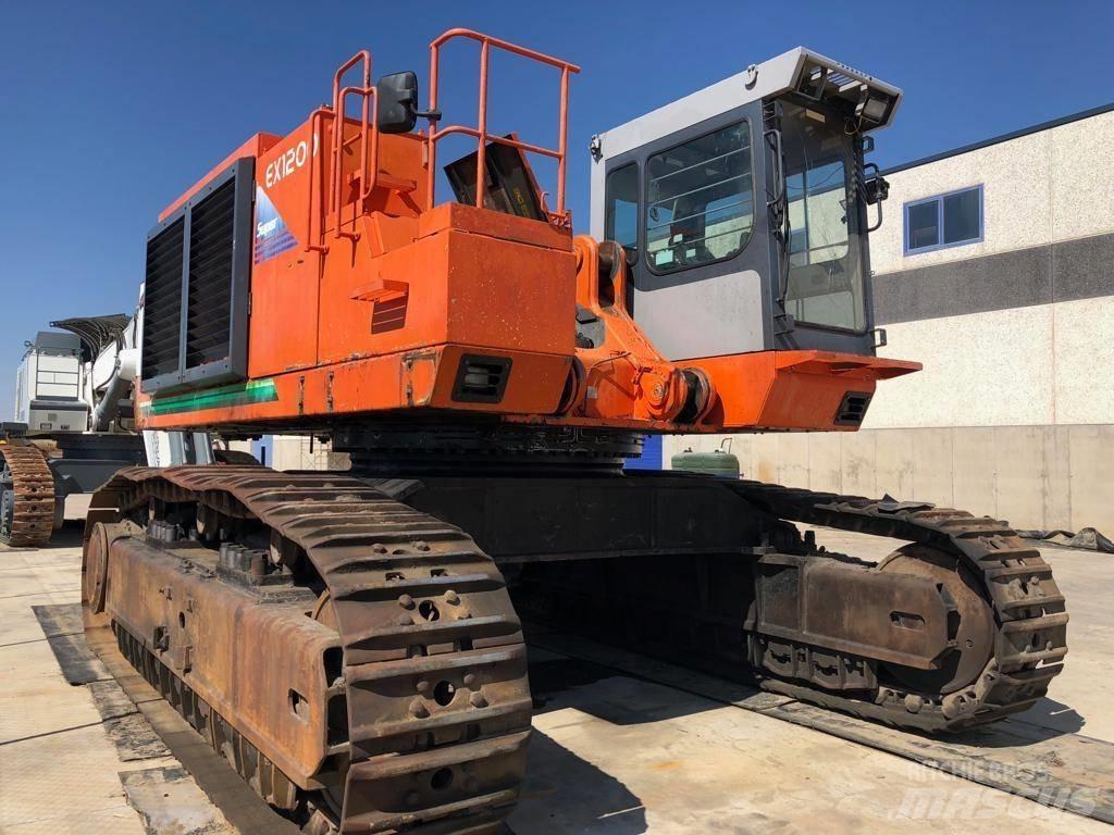 Hitachi EX 1200-5 D حفارات زحافة