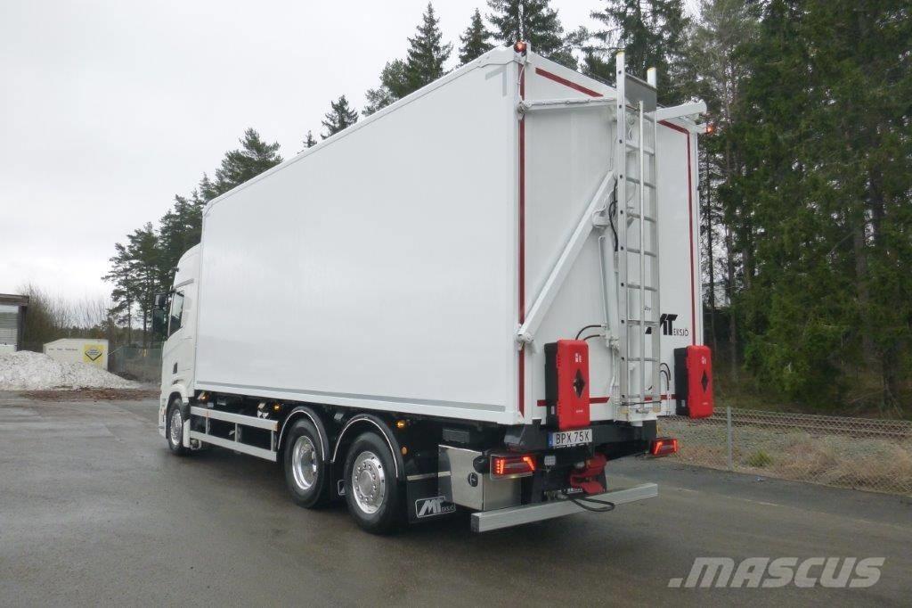 Scania R560 LB6x2*4 شاحنات نقل ألواح الخشب