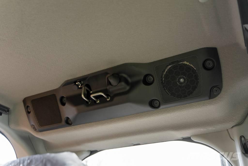 CASE CX 250 E حفارات زحافة