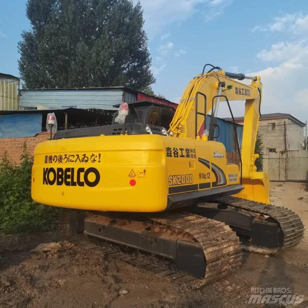 Kobelco SK 200 D حفارات زحافة