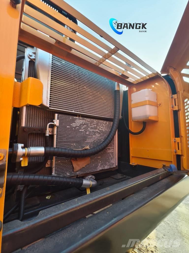 Hyundai 305LC-9T حفارات زحافة