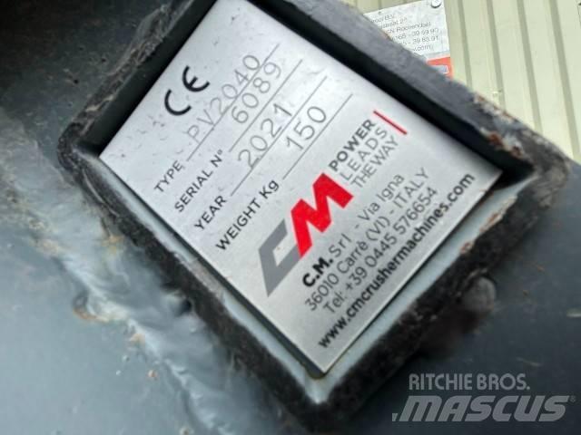  Trilblok CW 0 دقاقات خوازيق هزازة