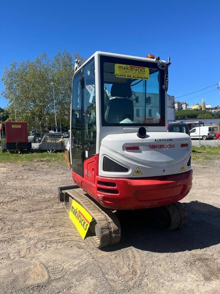 Takeuchi TB230 حفارات صغيرة أقل من 7 طن (حفارات صغيرة)