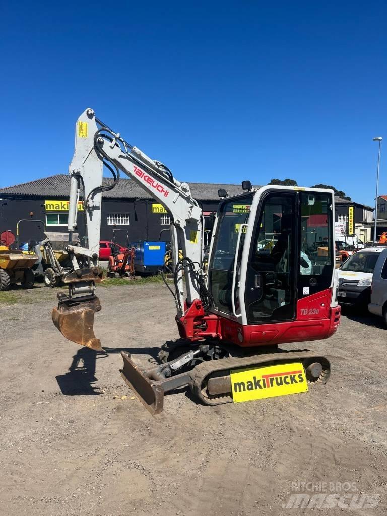 Takeuchi TB230 حفارات صغيرة أقل من 7 طن (حفارات صغيرة)