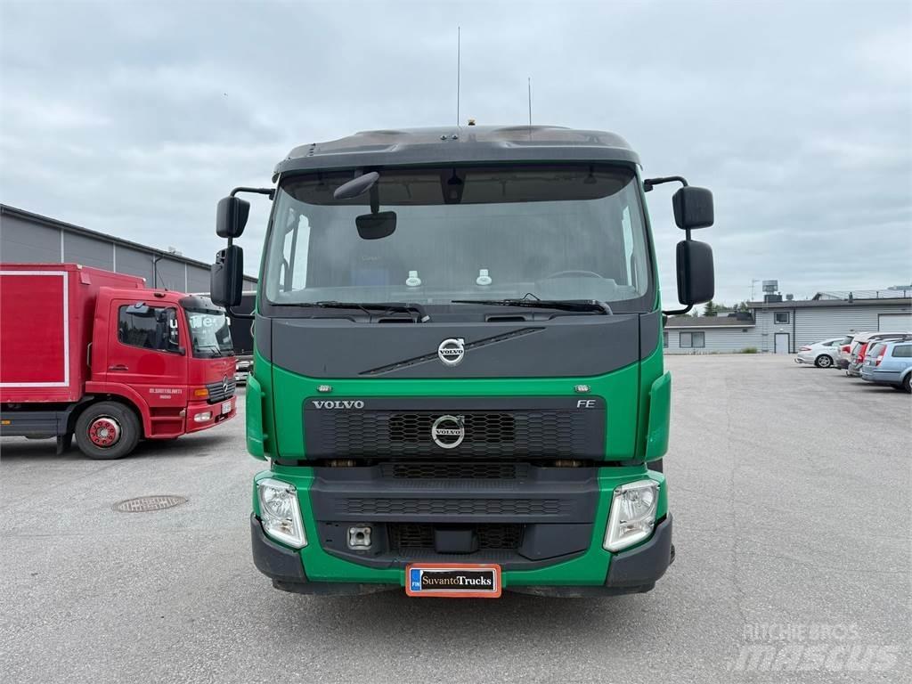 Volvo FE320 6x2*4 شاحنات الرافعات الخطافية