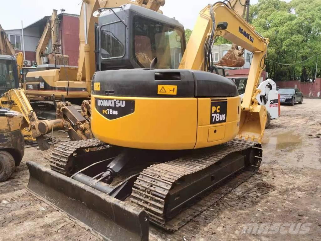 Komatsu PC 78 US-6NO حفارات وسط 7 طن - 12 طن