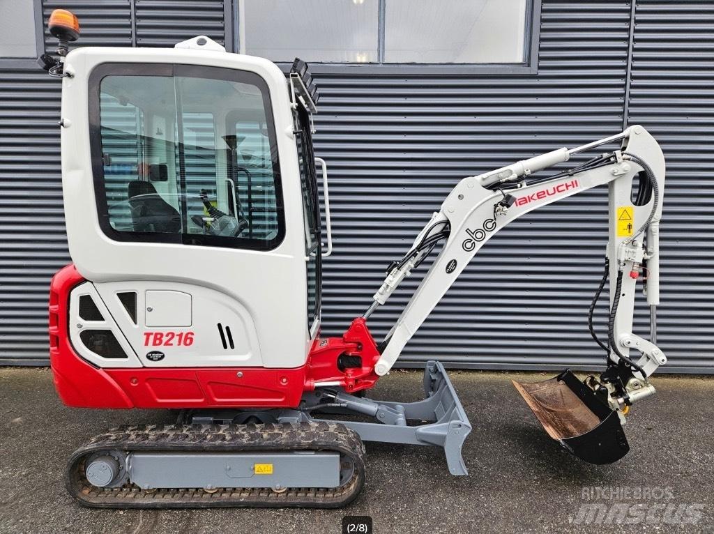 Takeuchi TB 216 حفارات صغيرة أقل من 7 طن (حفارات صغيرة)