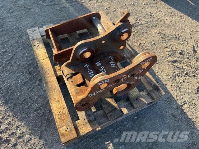JCB QUICK COUPLERS موصلات سريعة