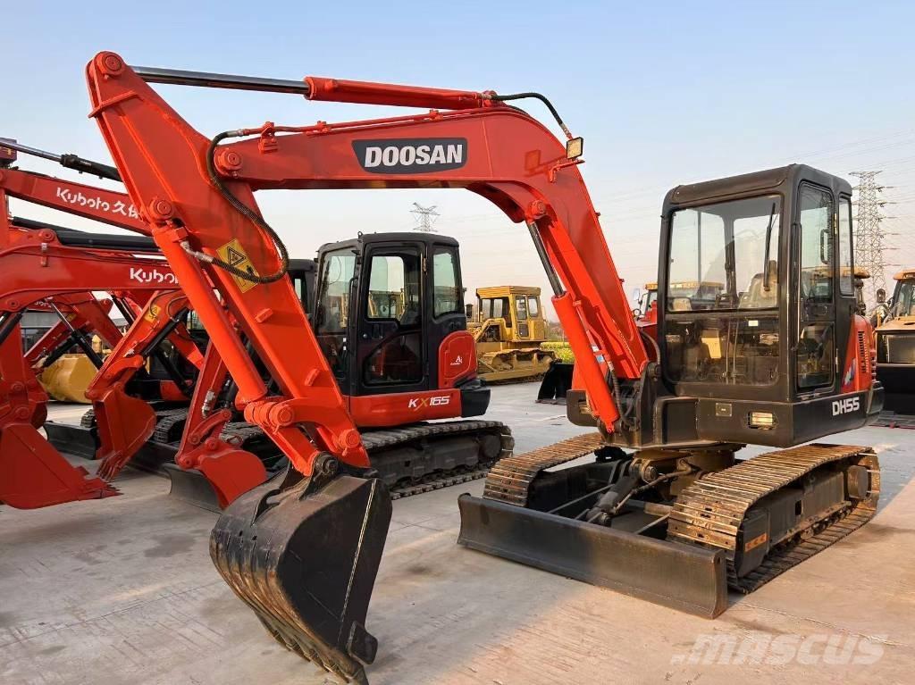 Doosan DH 55 حفارات صغيرة أقل من 7 طن (حفارات صغيرة)