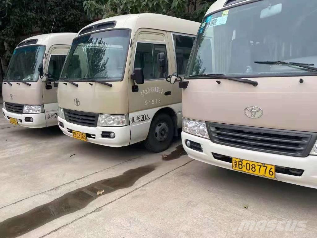 Toyota Coaster Bus حافلة صغيرة