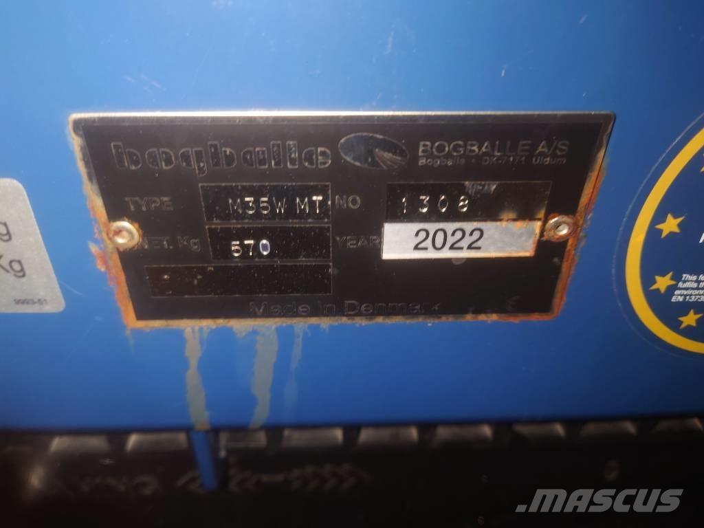 Bogballe M35W معدات فرد المواد المعدنية