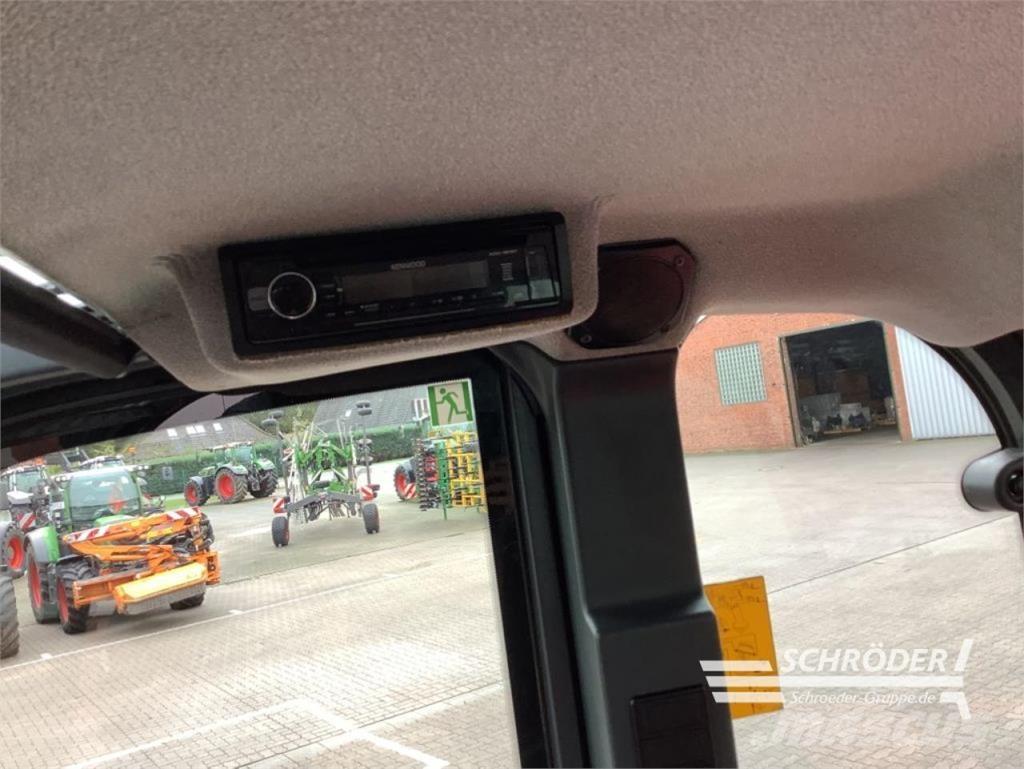 Schäffer 6680 T لوادر بعجل