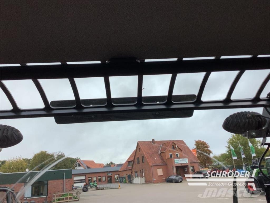 Schäffer 6680 T لوادر بعجل