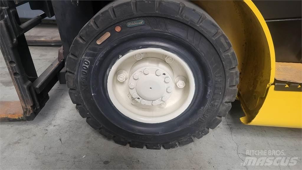 Yale GLP25VX 2017 شاحنات LPG