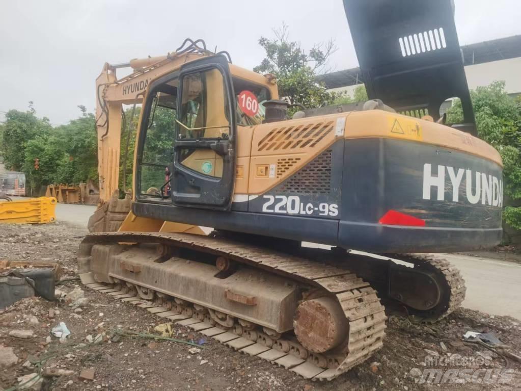 Hyundai R220lc-9s حفارات زحافة