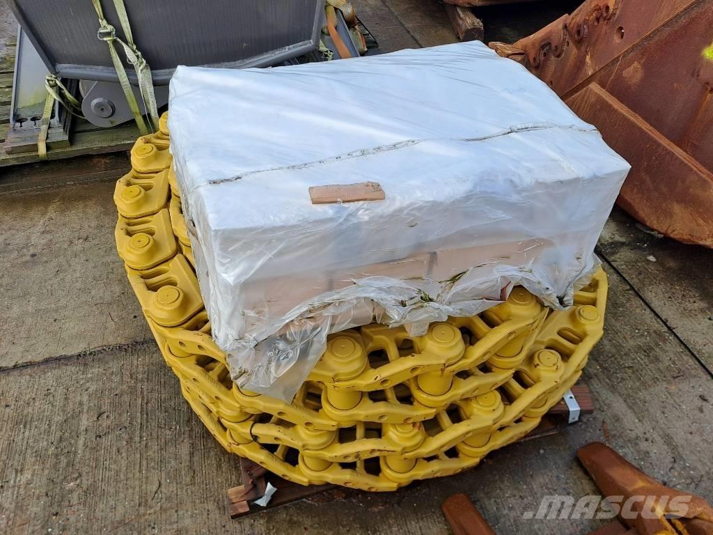 Liebherr PR 746 المسارات والسلاسل والهيكل السفلي