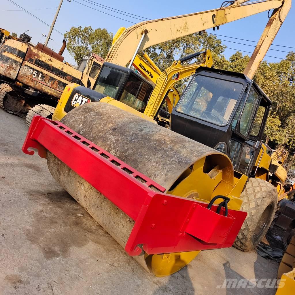 Dynapac CA25D مداحل أحادية الأسطوانة