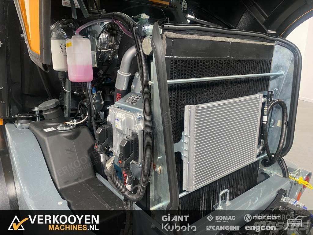 GiANT G5000 TELE لوادر بعجل