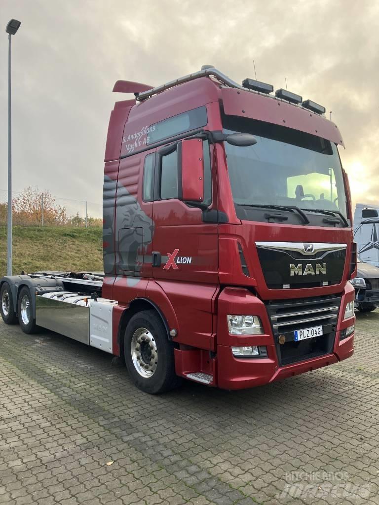 MAN TGX 26.510 شاحنات الرافعات الخطافية