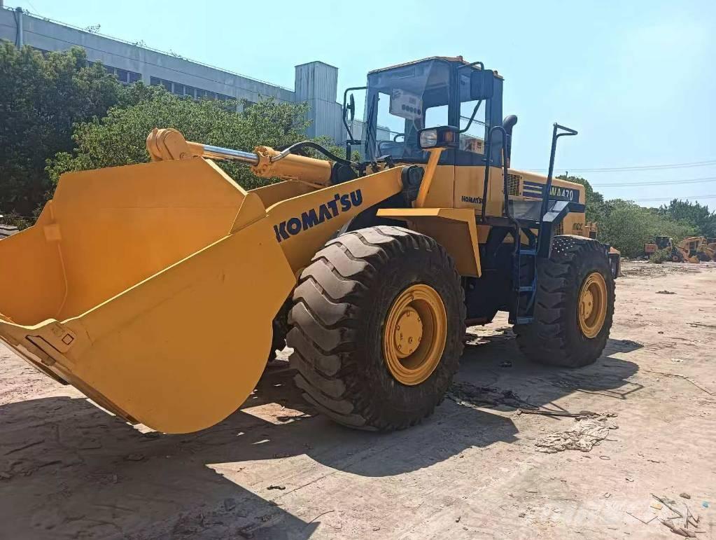 Komatsu WA 470 لوادر بعجل