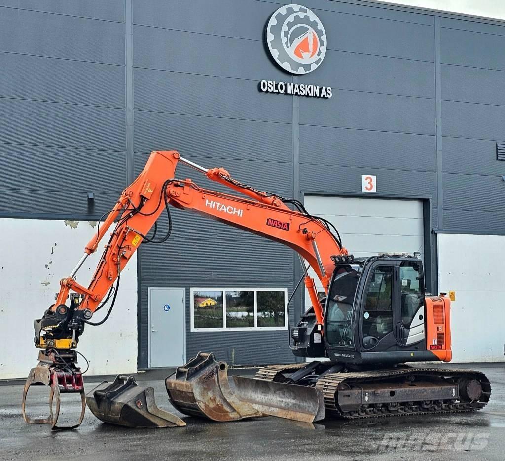 Hitachi ZX 135 US-5 حفارات زحافة
