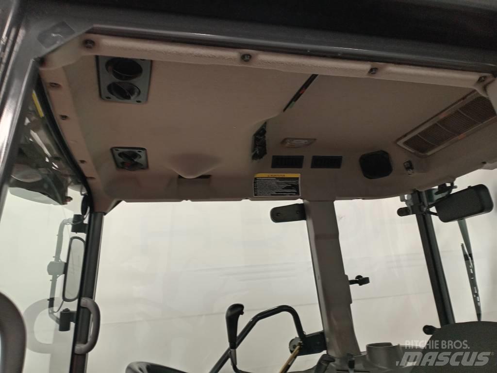Kubota L 5740 HST الجرارات