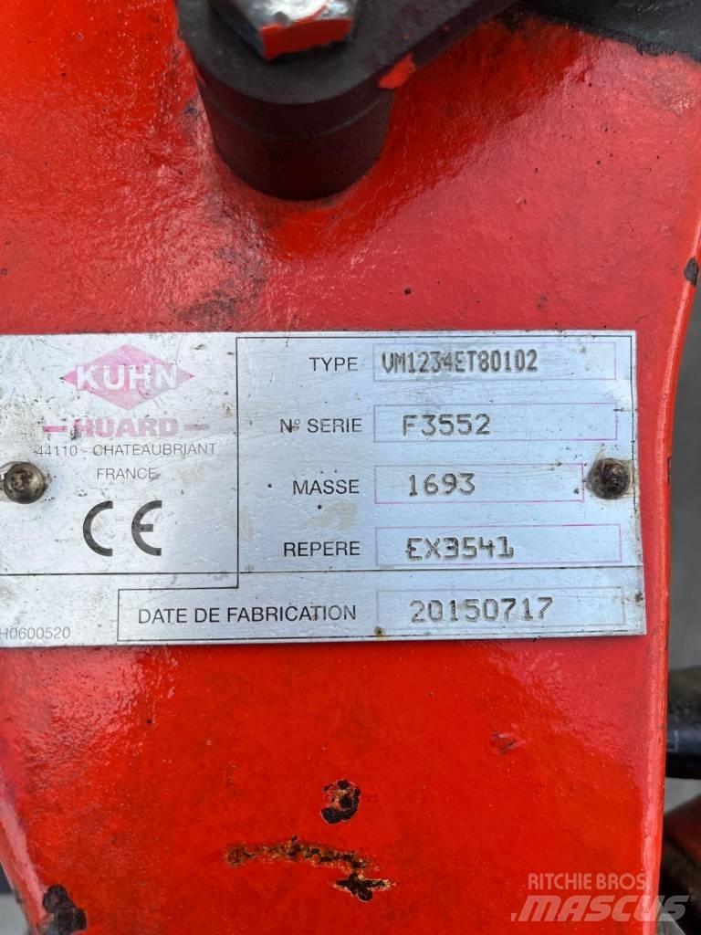 Kuhn Vari-Master 123 محاريث عكسية