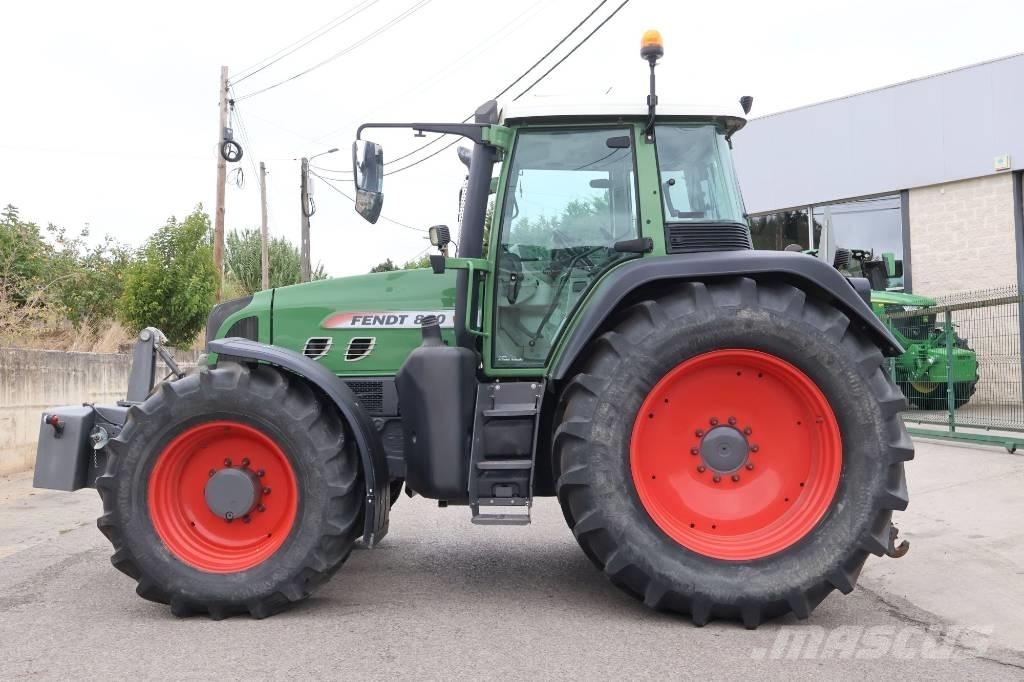 Fendt 820 Vario TMS الجرارات