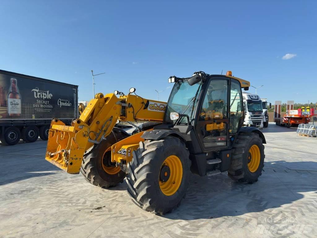 JCB 541-70 AGRI PRO معدات مناولة لأغراض الزراعة