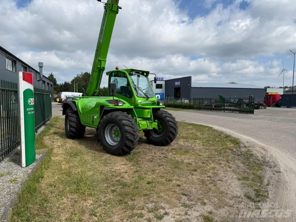Merlo P 37.10 CS مناولات متداخلة