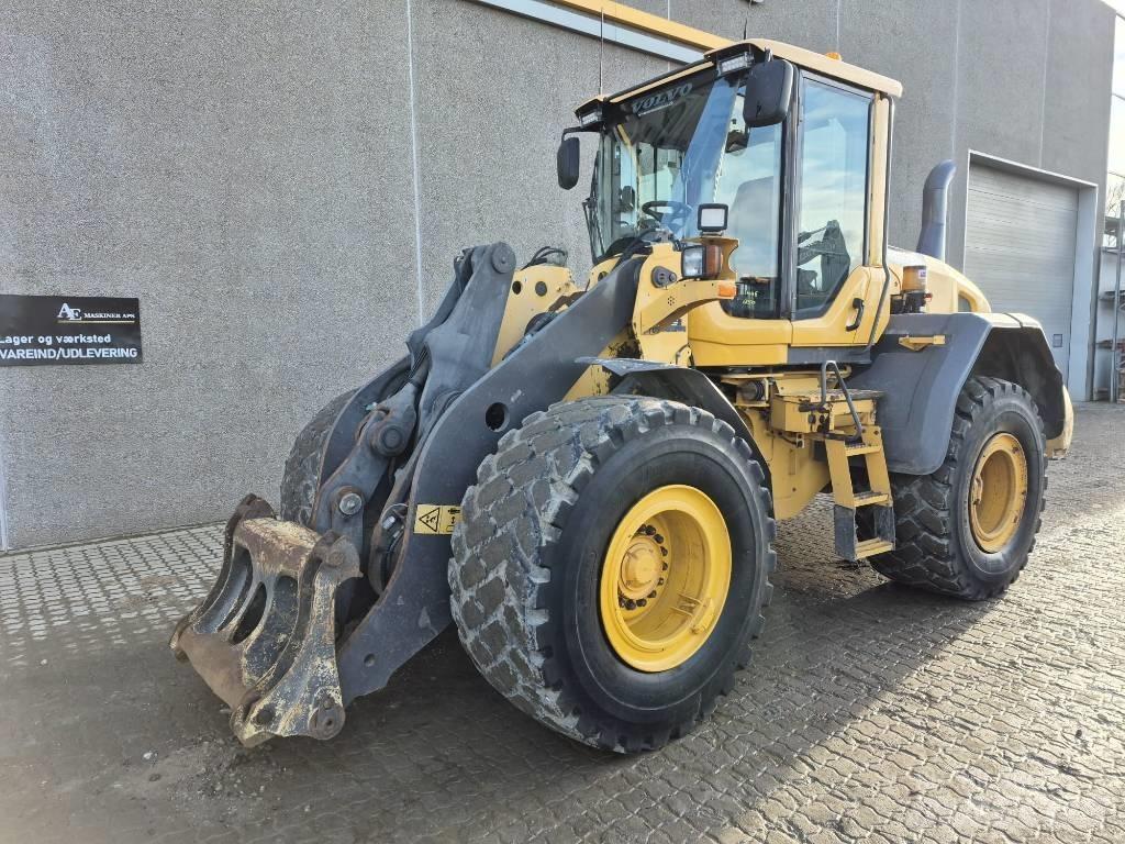 Volvo L 90 G لوادر بعجل