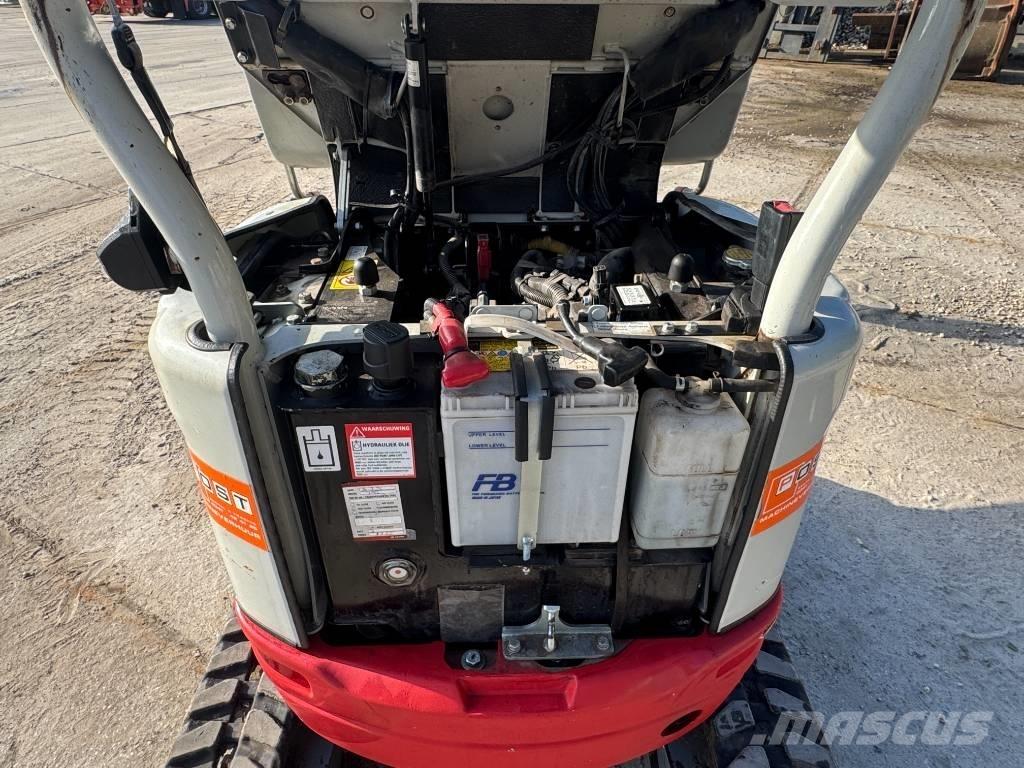 Takeuchi TB 210 R حفارات صغيرة أقل من 7 طن (حفارات صغيرة)