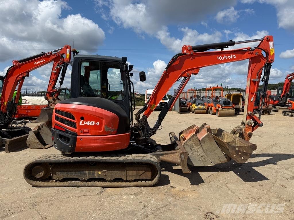 Kubota U 48 حفارات صغيرة أقل من 7 طن (حفارات صغيرة)