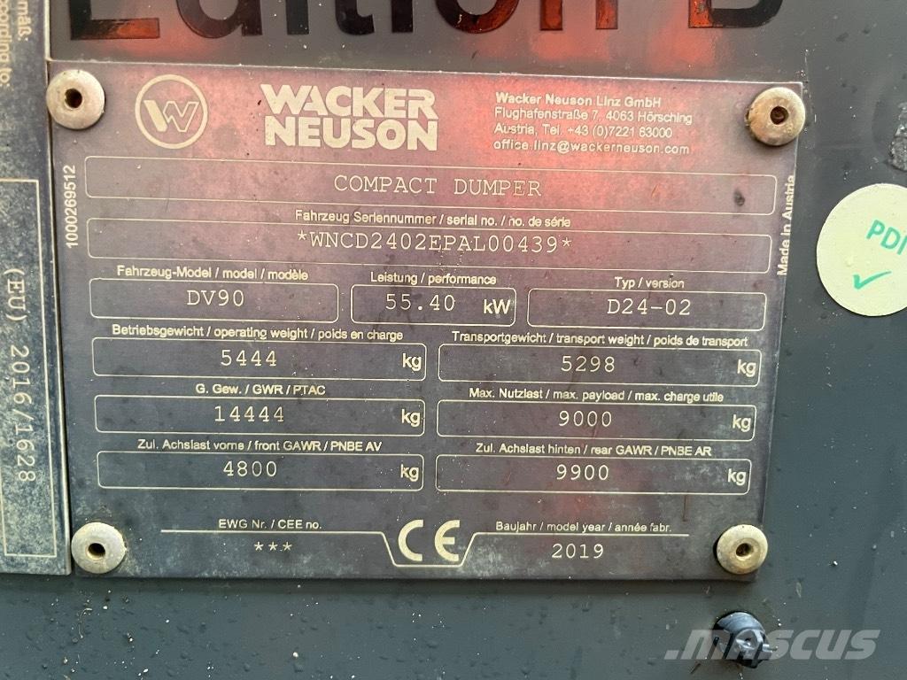 Wacker Neuson DV 90 عربات نقل قلابة للمواقع